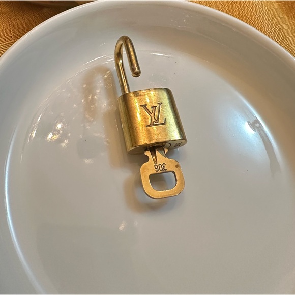 Authentic Louis Vuitton Lock and Key - Picture 2 of 4